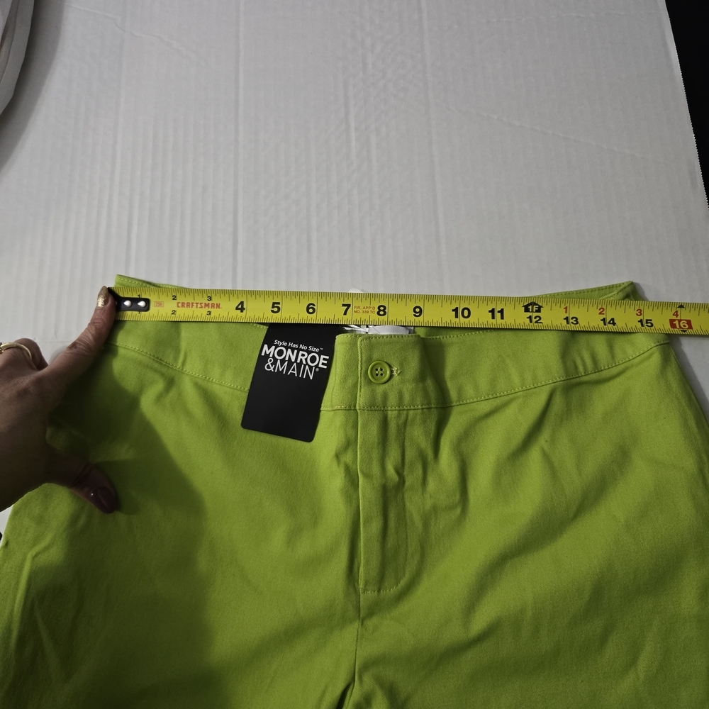 Monroe & Main Lime Green Capris - Picture 9 of 9